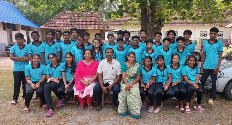 പ്രമാണം:36055 lk2022-25new1.jpg