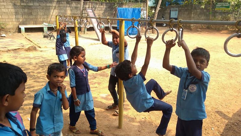 പ്രമാണം:42021 710.jpg