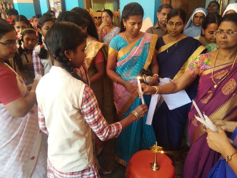 പ്രമാണം:44003 d25.jpg