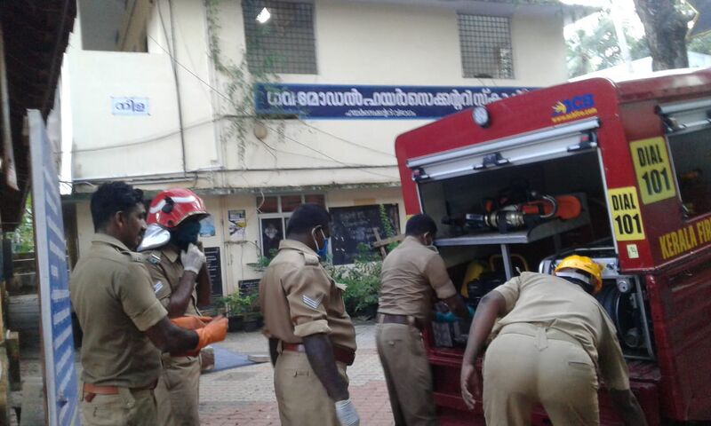 പ്രമാണം:44050 22 14 i33.jpeg