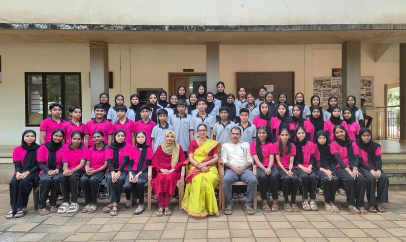 പ്രമാണം:47042 -little kites-2026 Batch.jpg