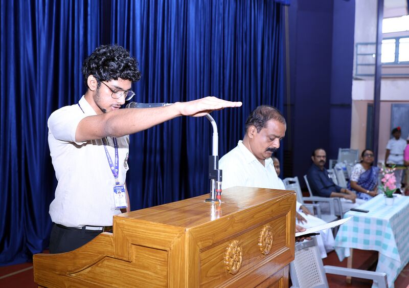 പ്രമാണം:OT JJ 1.jpg