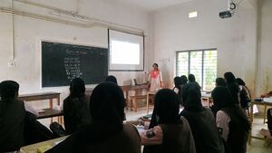 11069 hitech classroom.jpg