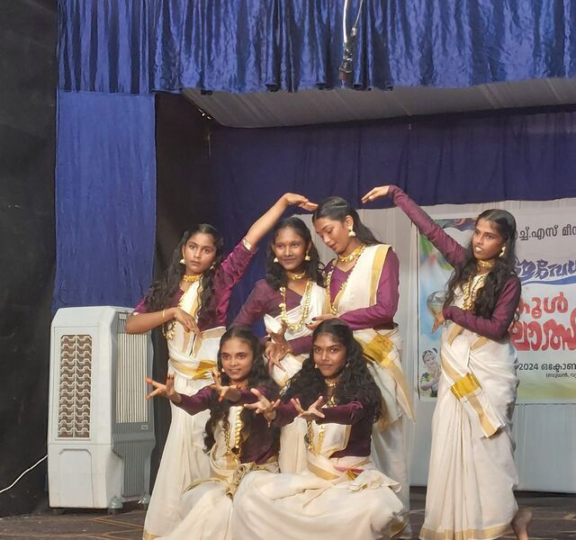 പ്രമാണം:19671 arts6.jpg