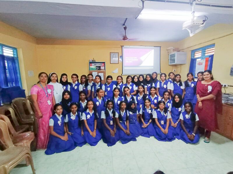 പ്രമാണം:29040-Little Kites Freshers Day-3.jpg