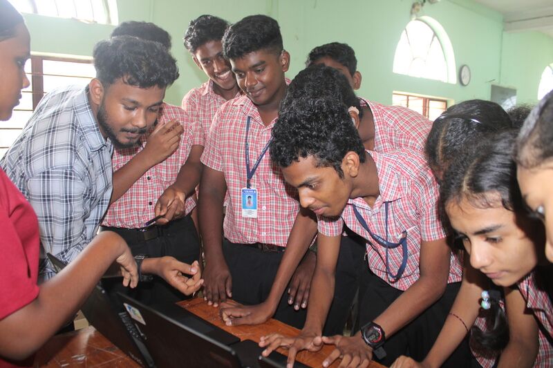 പ്രമാണം:38102 training p3.JPG