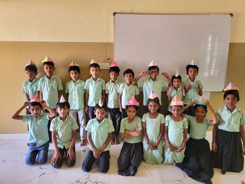 പ്രമാണം:48418 Hightec paper art.jpeg