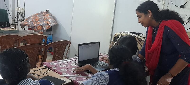 പ്രമാണം:P1507509 11.jpeg