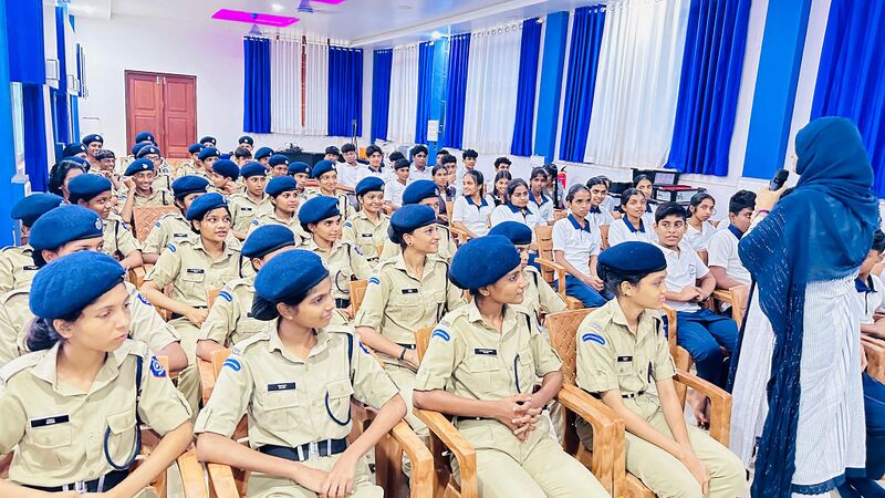 പ്രമാണം:14028 dds (4).jpg