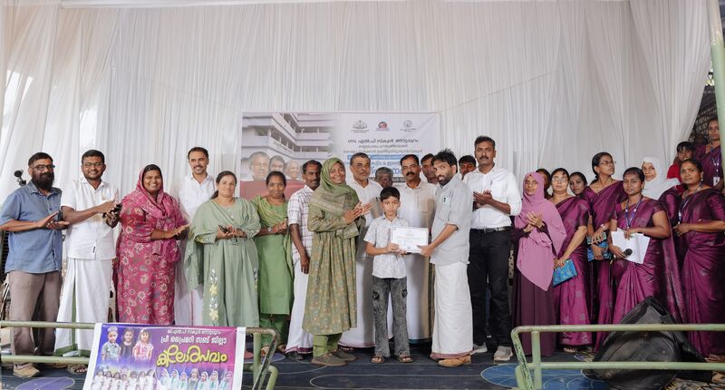 പ്രമാണം:19826 inu 5.jpg