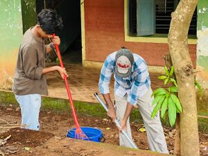 20002-cleaning-2.jpg