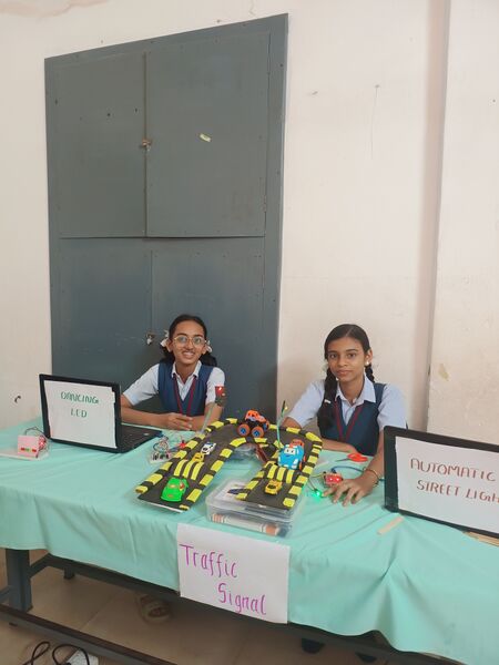 പ്രമാണം:24041 Pty Roboticfiesta04.jpg