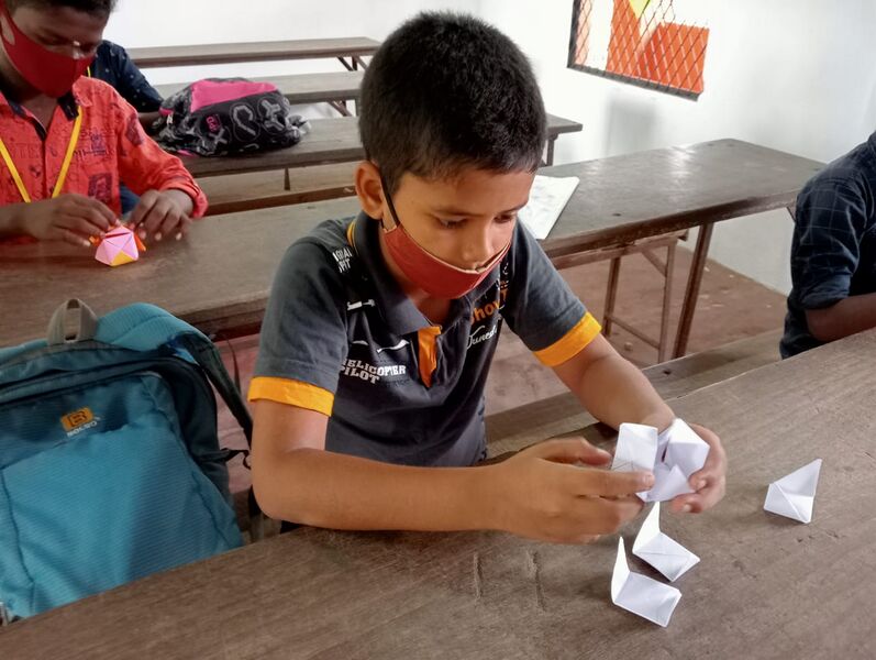 പ്രമാണം:BS21 TSR 24029 7.jpg