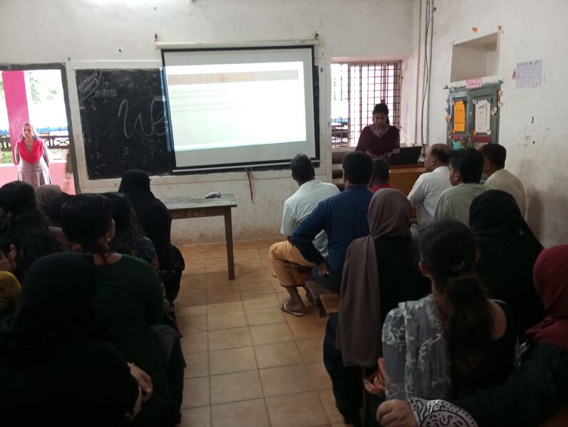 പ്രമാണം:11006 Class pta 8.jpg