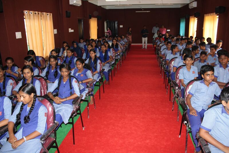 പ്രമാണം:16011 theater2.jpg