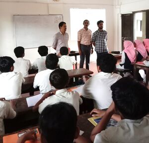 19009-ENGLISH HANDWRITING TRAINING BY ENGLISH CLUB.jpg