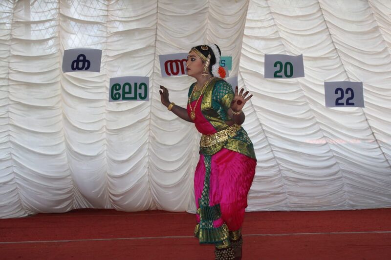 പ്രമാണം:20002 kalolsavam2022 09.jpg