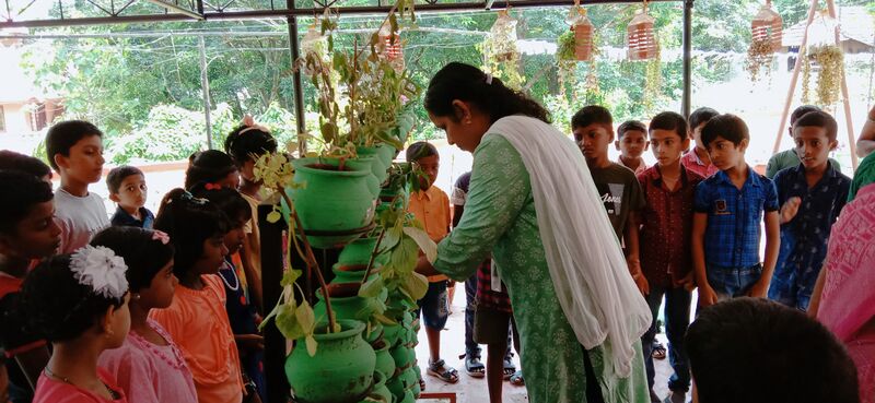 പ്രമാണം:33347-ktm-science 2 (1).jpg