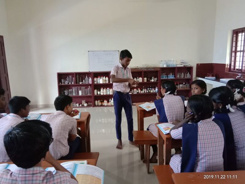 പ്രമാണം:37012 lab.jpg