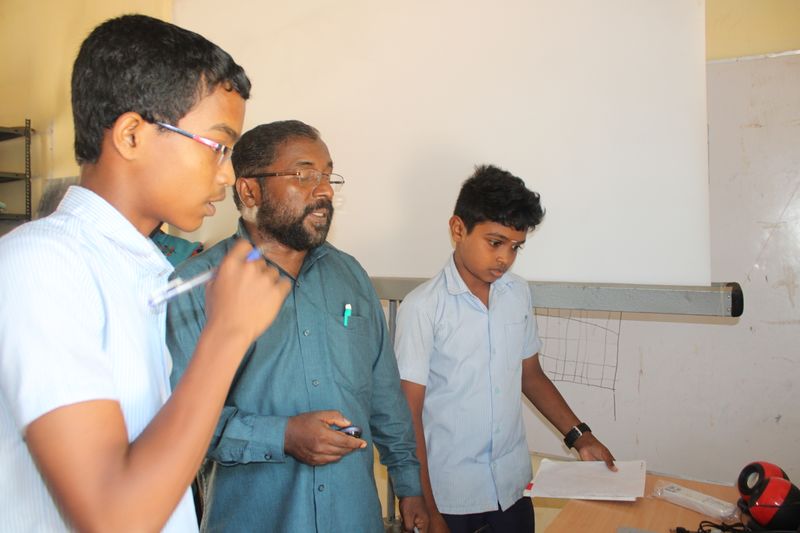 പ്രമാണം:41030 lkb6.jpg