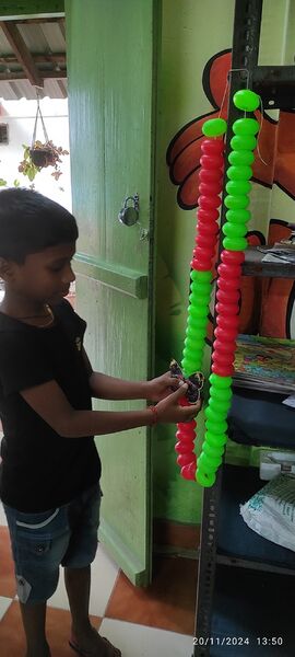 പ്രമാണം:43339-std3 HIMANSHU.jpg