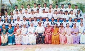 10b2001-2002a 35052.jpeg