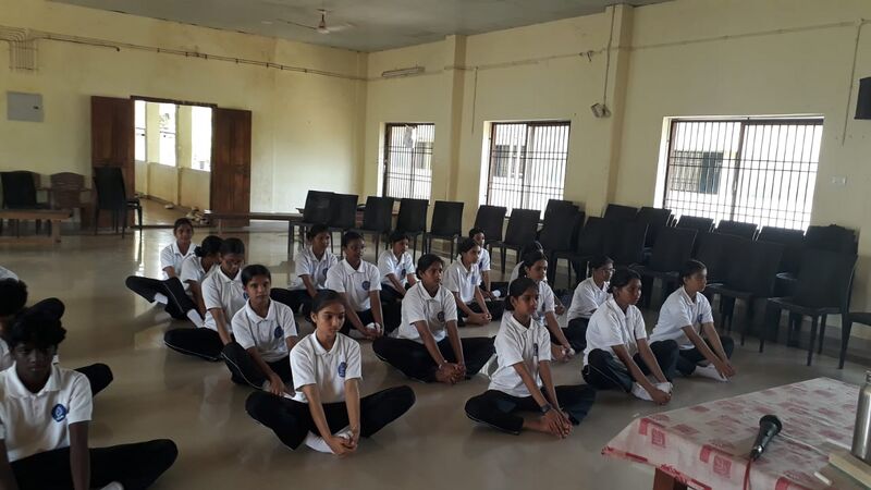 പ്രമാണം:13030-യോഗ ദിനം-2-2025.jpg