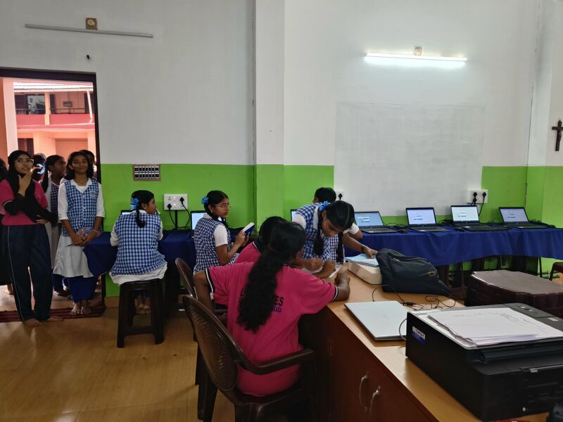 പ്രമാണം:16002 lkaptitude test2.jpg