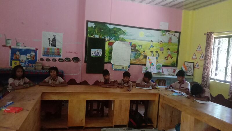 പ്രമാണം:23435hytec class1.jpg