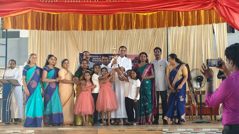 പ്രമാണം:95650ec7-a28b-4c88-860f-bc75a0d72a68 (1).jpg