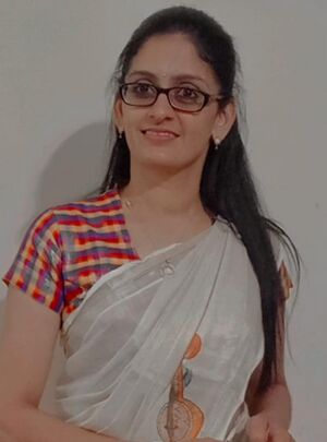 Priya e v.jpg