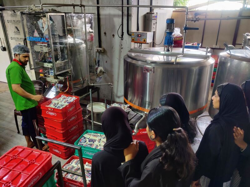 പ്രമാണം:15088 LK Indu visit 2025.jpg