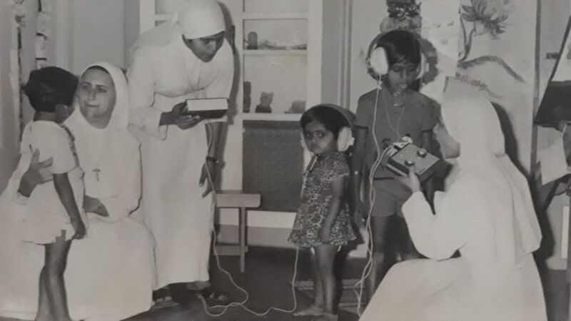 പ്രമാണം:15801- ആരംഭം 1.4.jpg