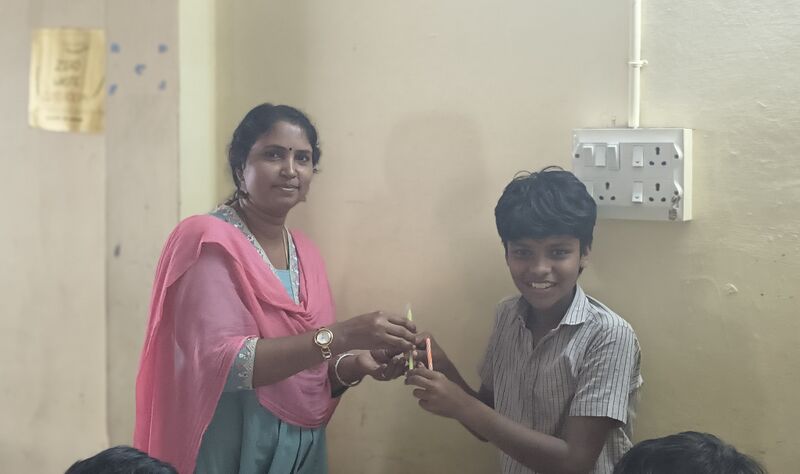 പ്രമാണം:19034 LK Freedom25 06.jpg