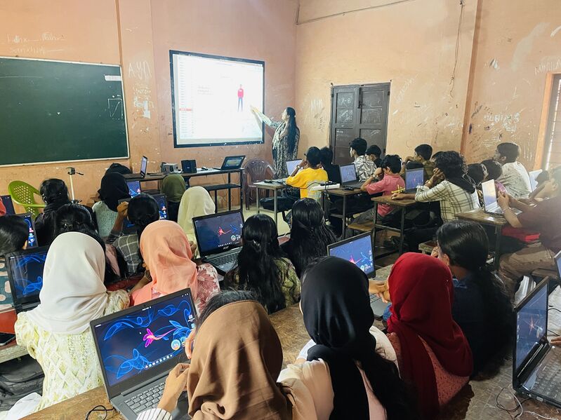 പ്രമാണം:20040 LK VacationCamp 2024-27.jpg