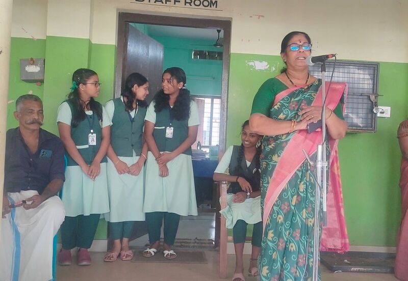 പ്രമാണം:34013state kalolsav 26a.jpg