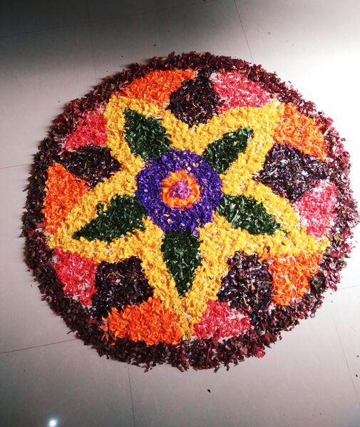 പ്രമാണം:48239 onappookklam2.jpeg