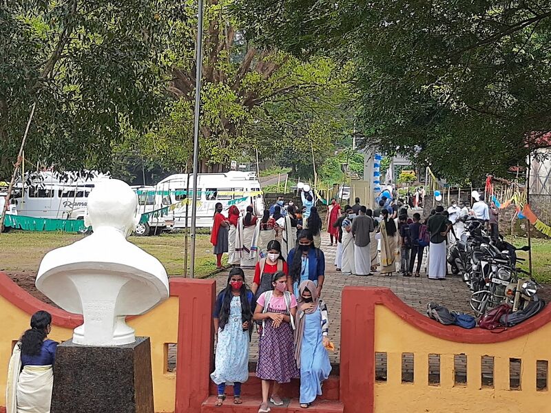 പ്രമാണം:BS21 PKD 20022 04.jpg