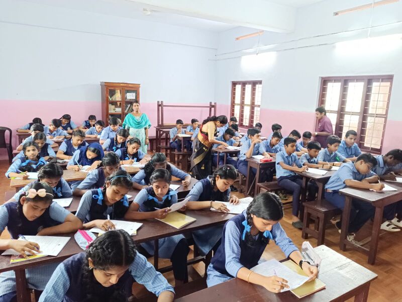 പ്രമാണം:Spc selection 2024-27 batch5.jpg