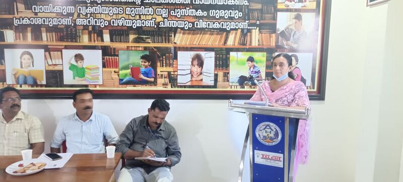 പ്രമാണം:15051 padya padhadi parishkaram9.jpg