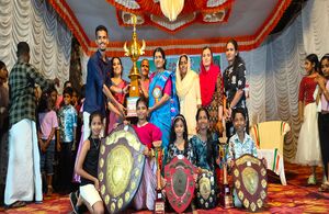21302-subdistkalolsavam.jpg