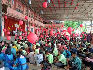 23023 school opening.jpg