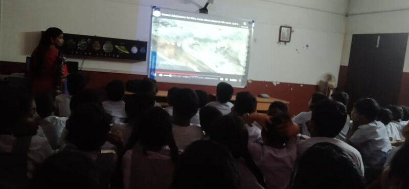 പ്രമാണം:27Hitech .jpeg