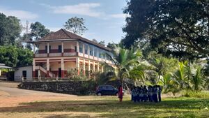 33017 school building.jpg