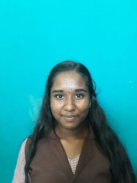 പ്രമാണം:44055 sneha.jpg