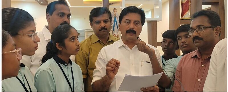 പ്രമാണം:Image roshy.jpg