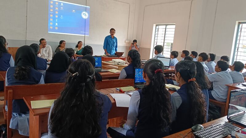 പ്രമാണം:13094 LK priliminary camp.jpg