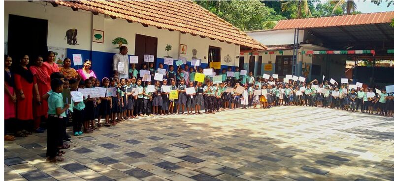 പ്രമാണം:14825 hitec.jpg