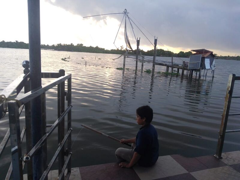 പ്രമാണം:26056 ameersha mob.jpg