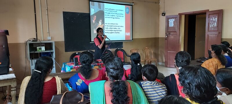 പ്രമാണം:32011-KTM-LKCS22-2 - James Jose.jpg